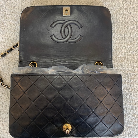 Chanel Classic Full Flap Bag - Picture 9 of 16